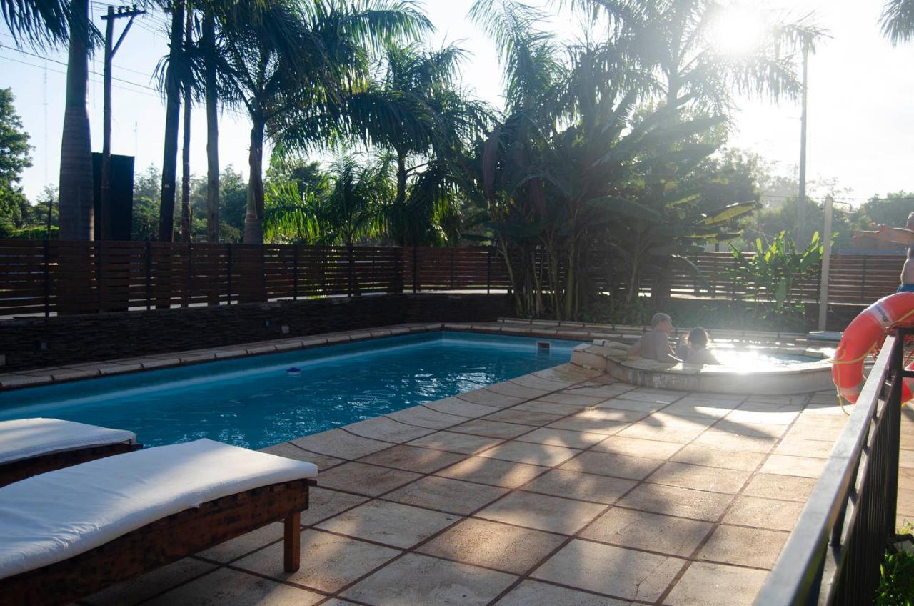 Hotel Oaky Posadas Bagian luar foto
