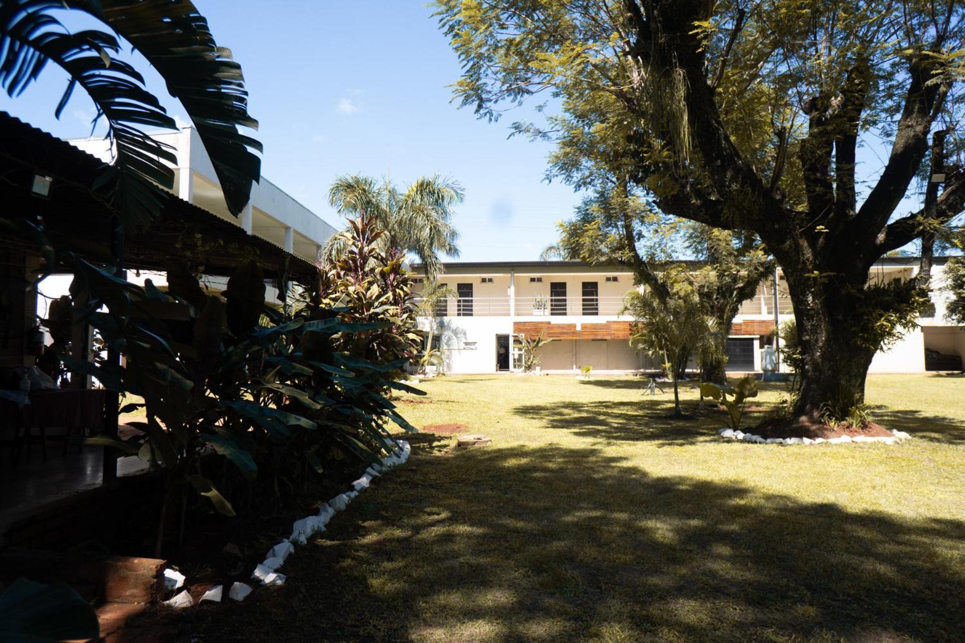 Hotel Oaky Posadas Bagian luar foto