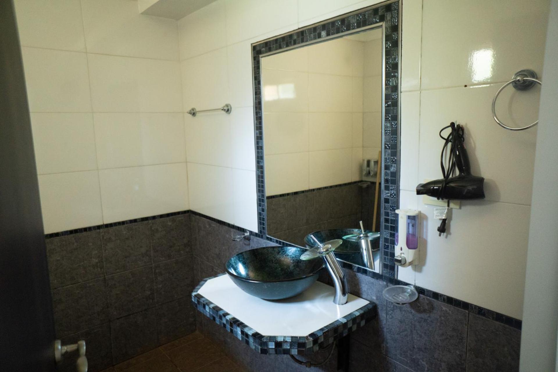 Hotel Oaky Posadas Bagian luar foto