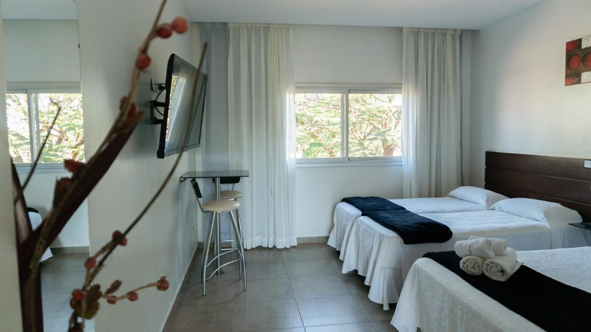 Hotel Oaky Posadas Bagian luar foto