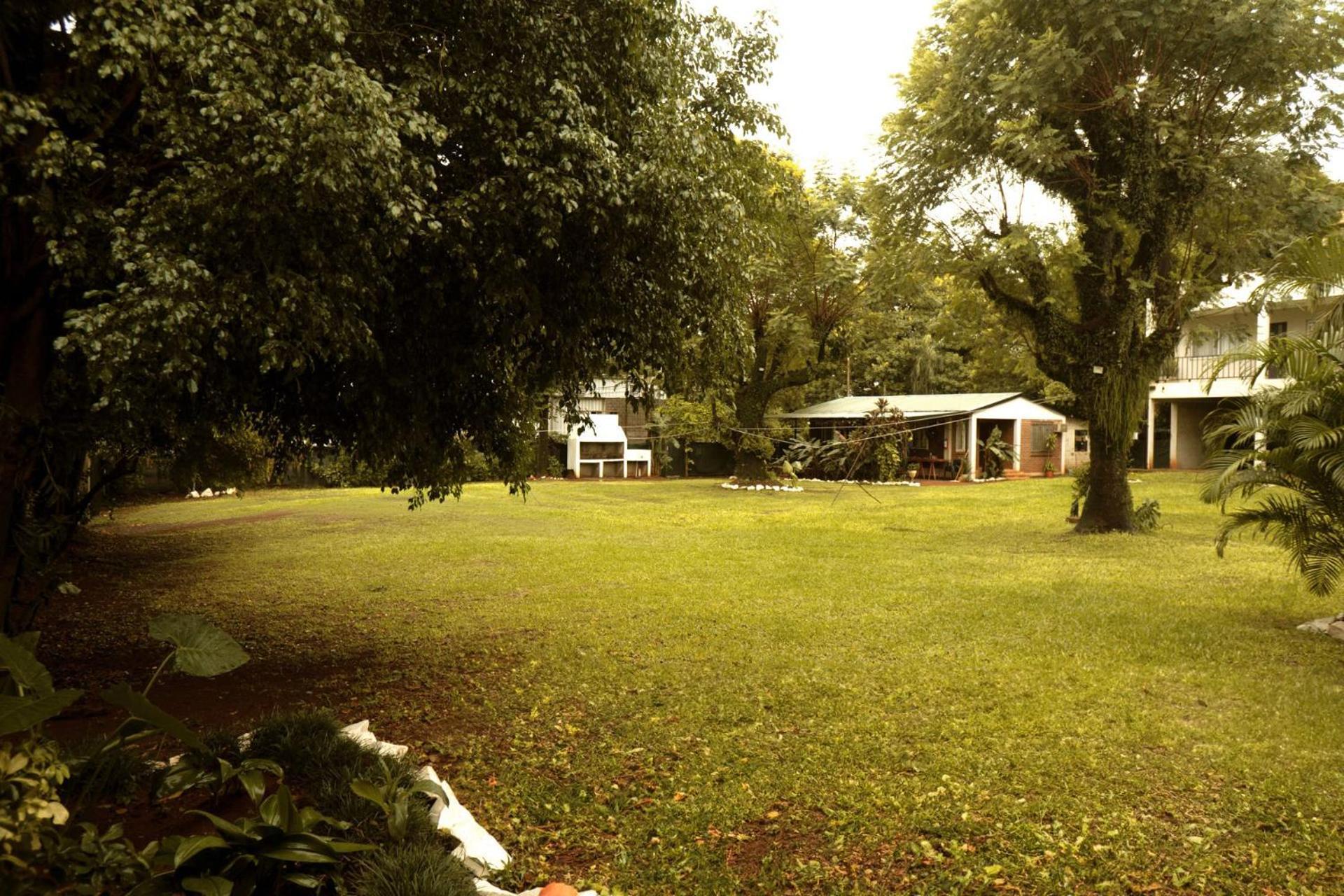 Hotel Oaky Posadas Bagian luar foto